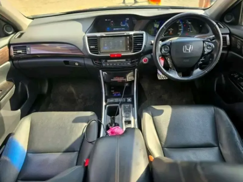 Honda Accord   - 2009