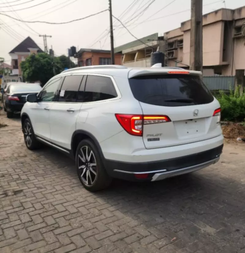 Honda Pilot   - 2019