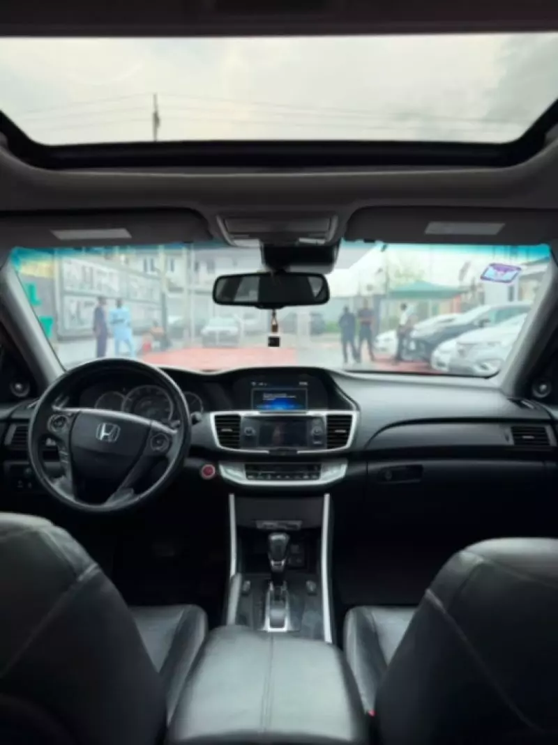 Honda Accord   - 2013
