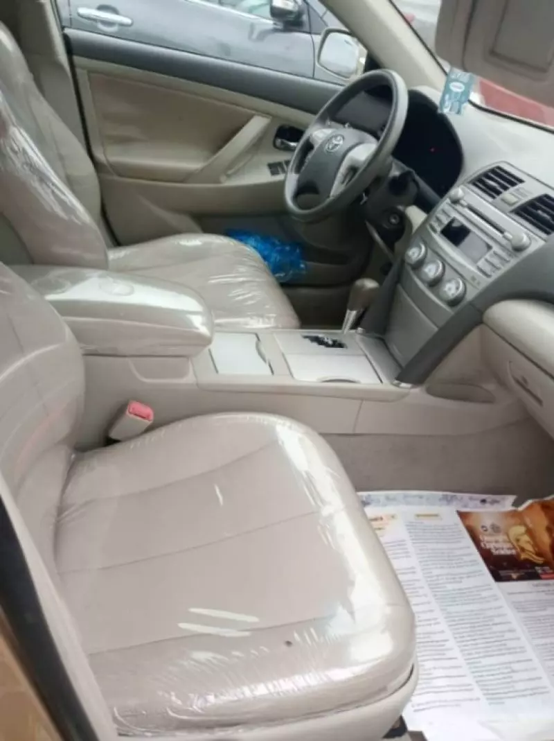 Toyota Camry   - 2007