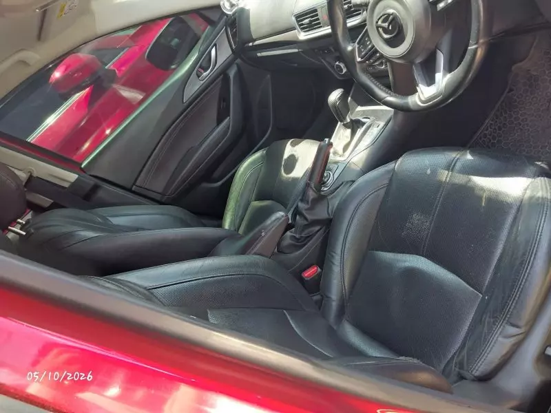 Mazda Axela    - 2016