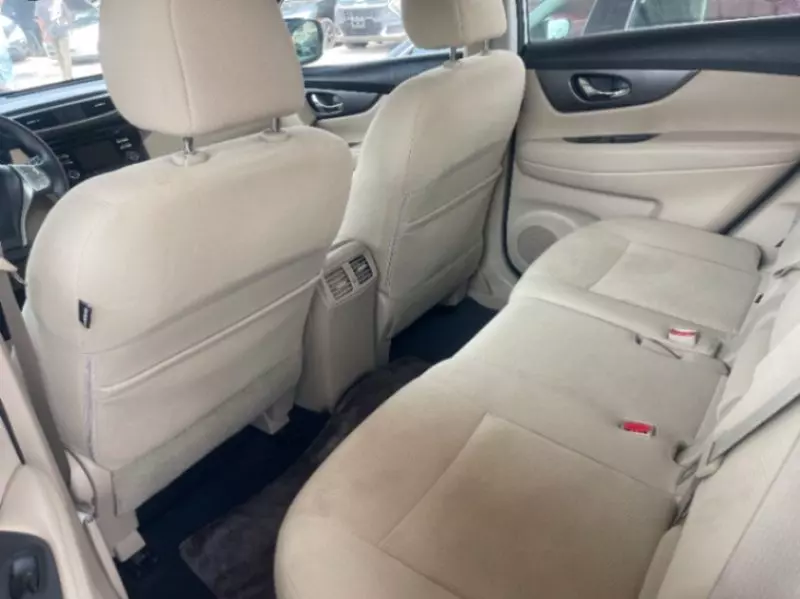 Nissan Rogue   - 2016