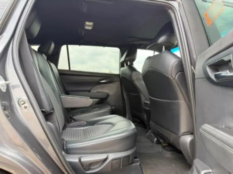 TOYOTA Highlander   - 2022
