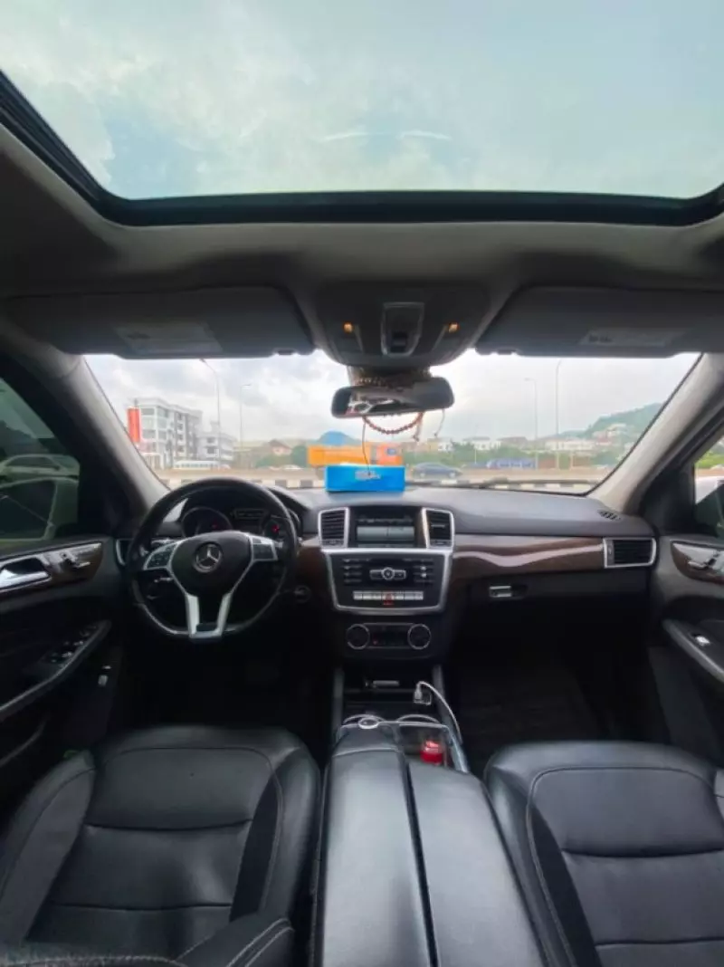 Mercedes-Benz ML 350   - 2013