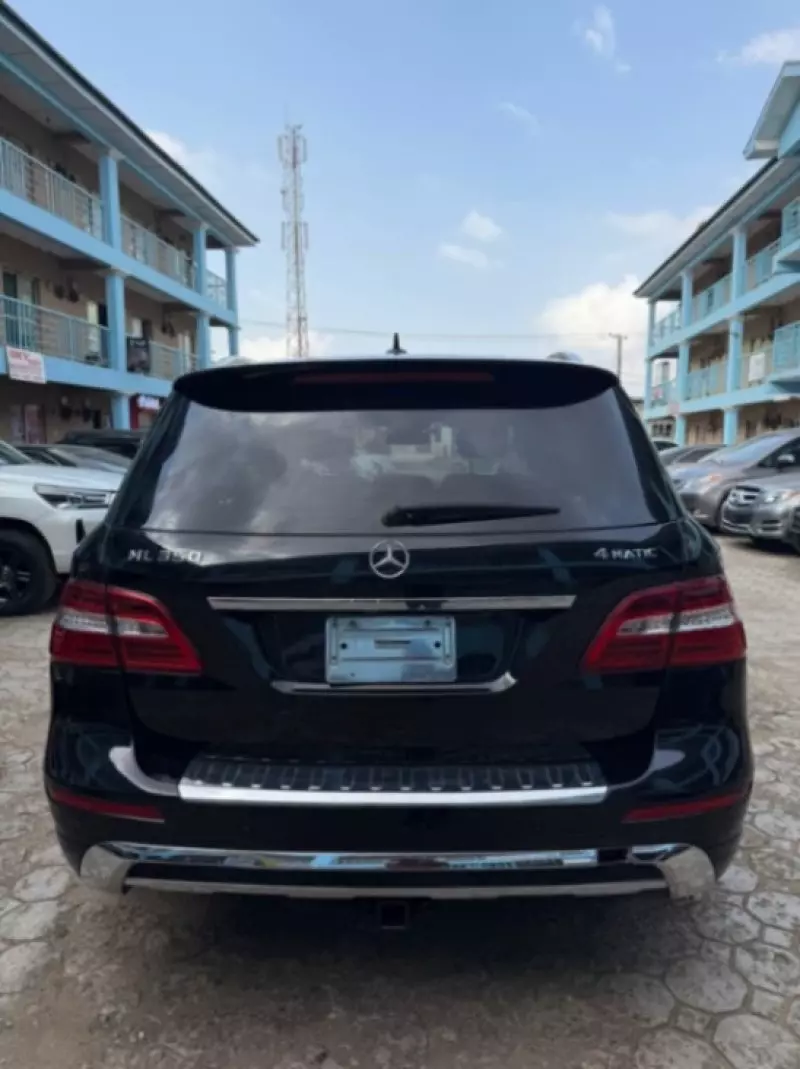 Mercedes-Benz ML-Class   - 2013