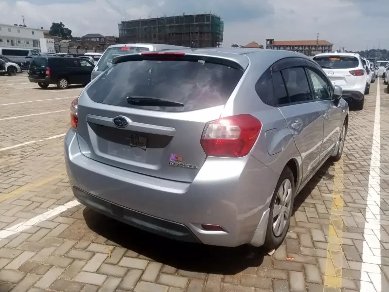 Subaru Impreza   - 2014