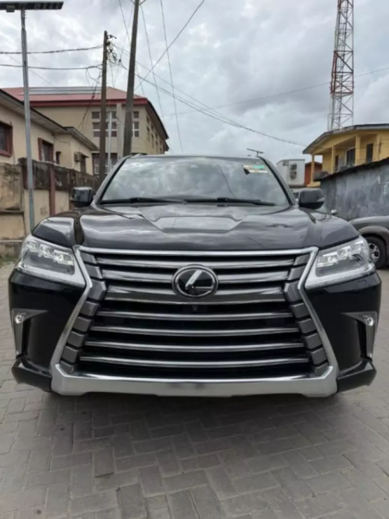 Lexus RX   - 2017