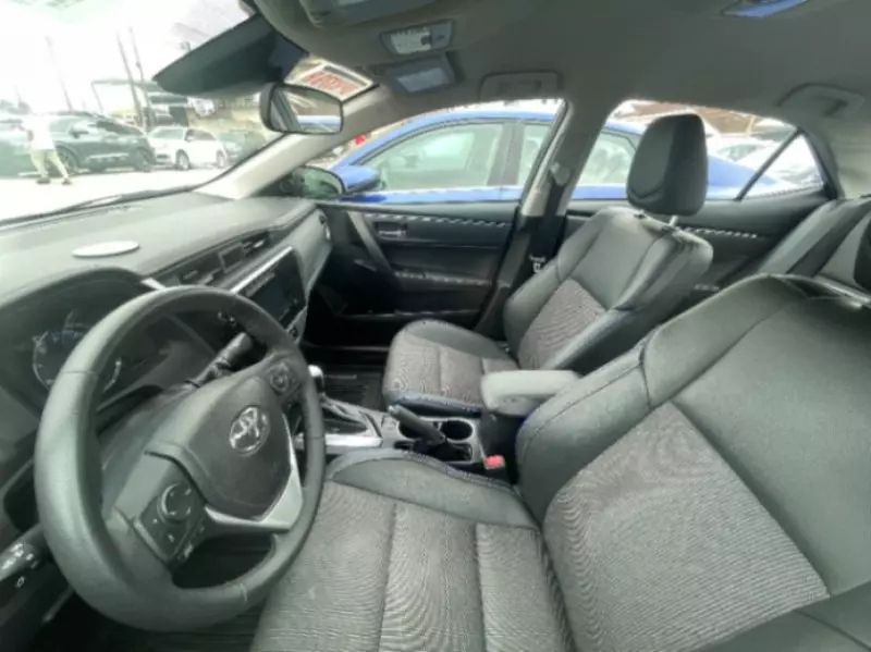 TOYOTA Corolla   - 2018