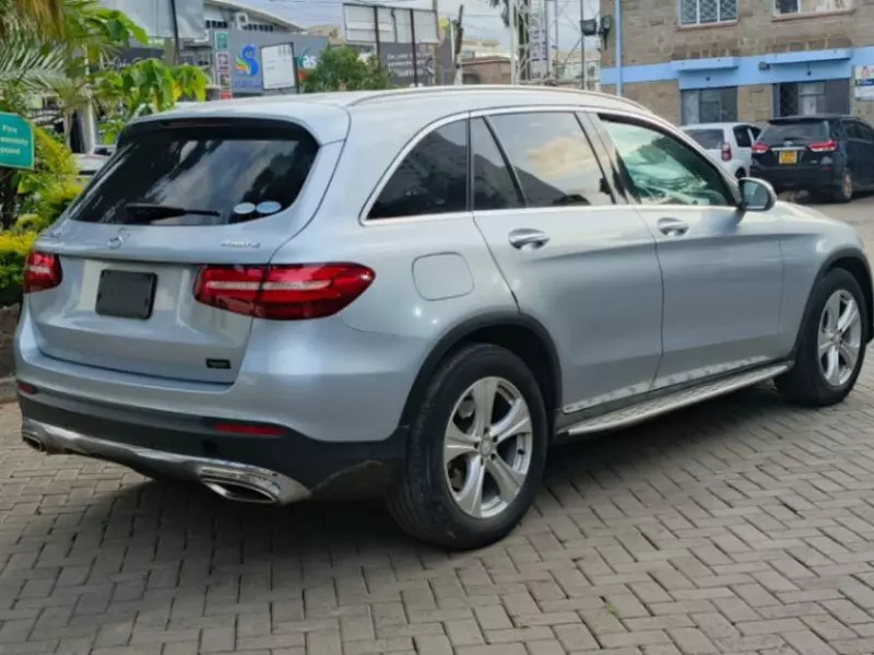 Mercedes-Benz GLC 350   - 2016