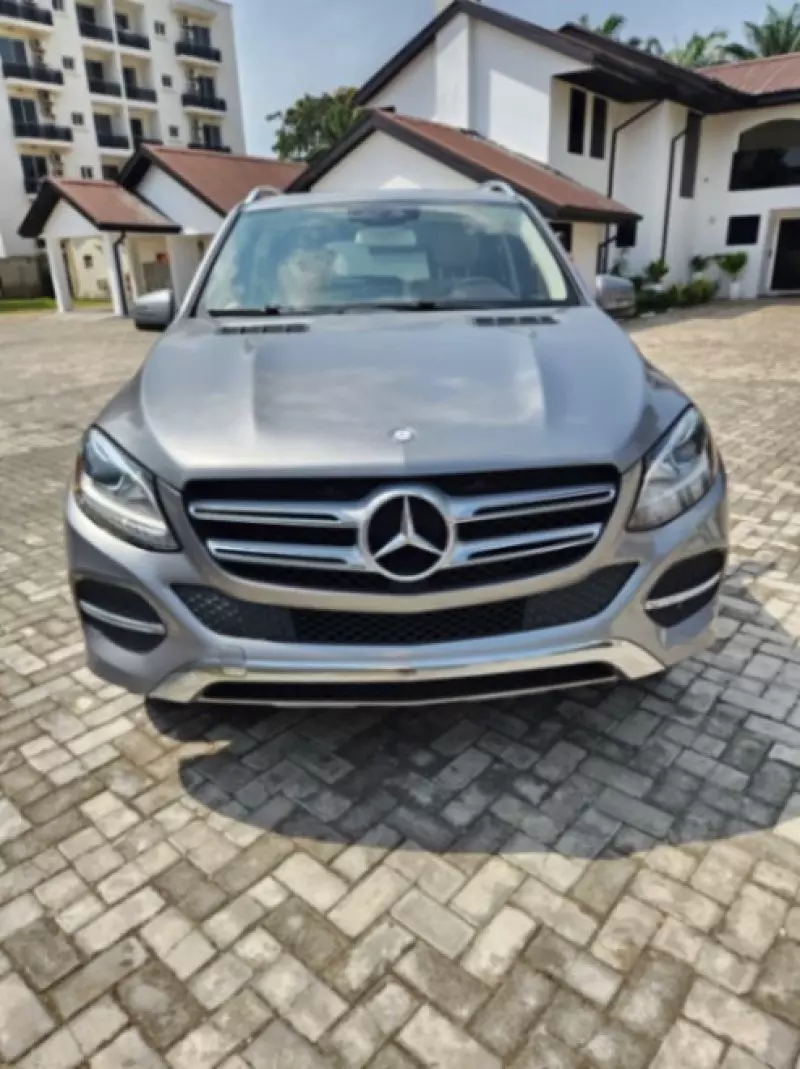 Mercedes-Benz GLE-Class   - 2016