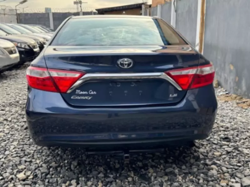 Toyota Camry   - 2017