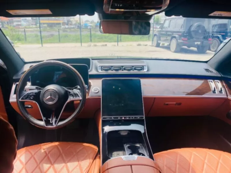 Mercedes-Benz S-Class   - 2021