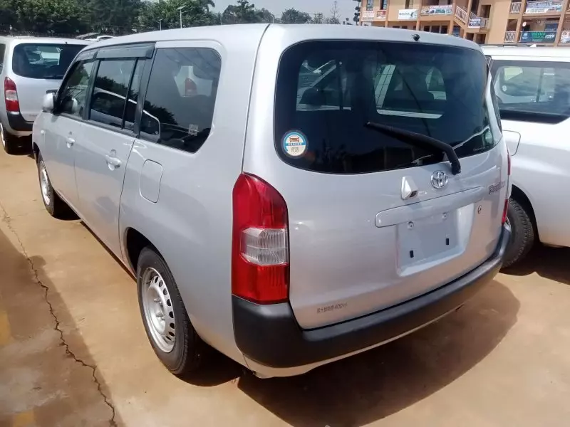 Toyota Probox    - 2016