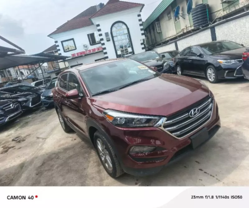 Hyundai Tucson   - 2017