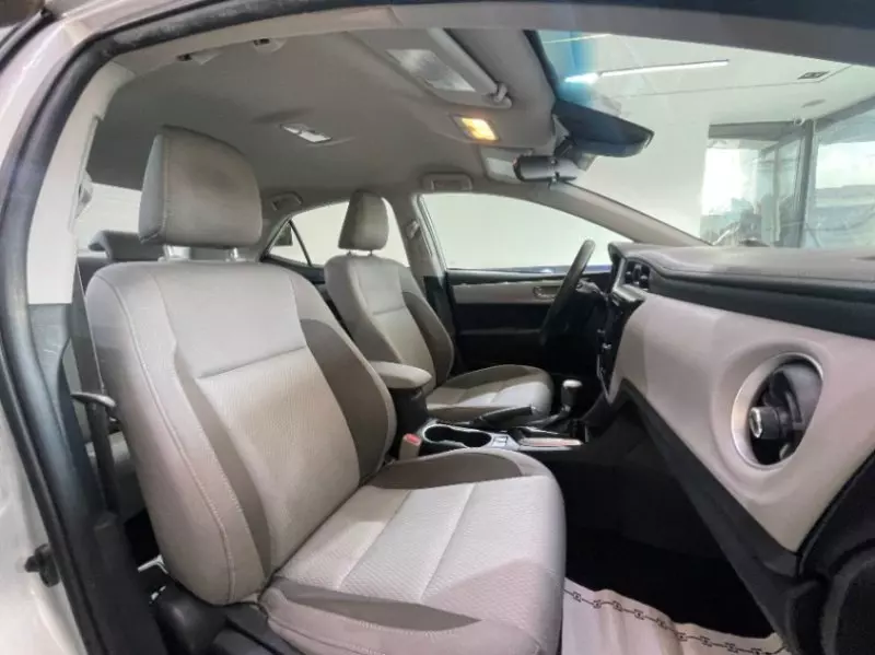 TOYOTA Corolla   - 2017
