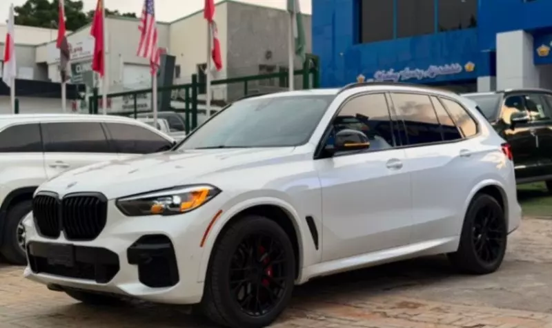 BMW X5   - 2023