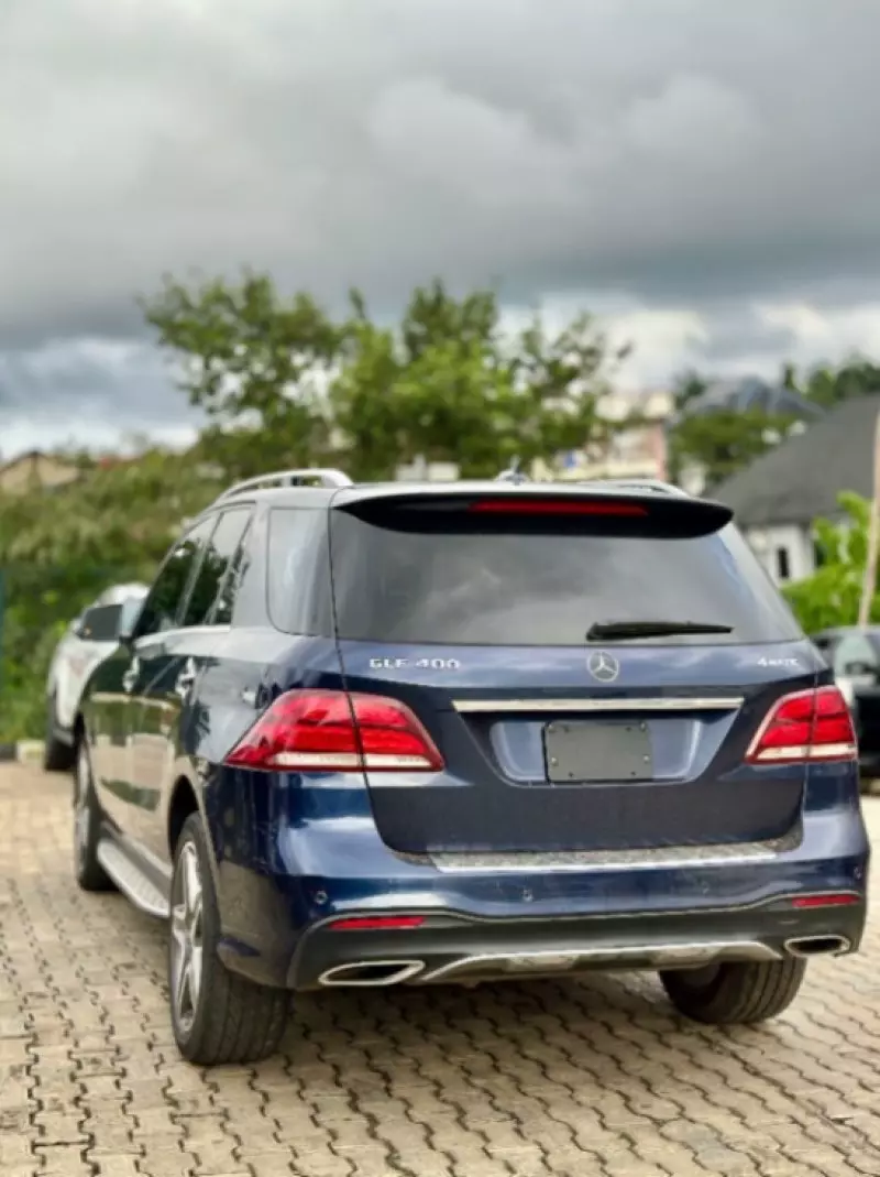 Mercedes-Benz GLE 400   - 2016