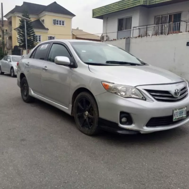 TOYOTA Corolla   - 2009