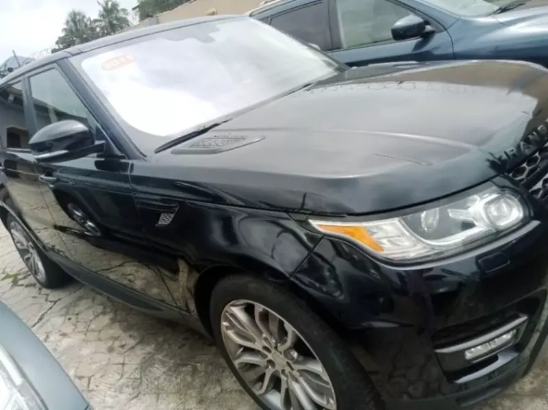 Land Rover Range Rover Sport   - 2015