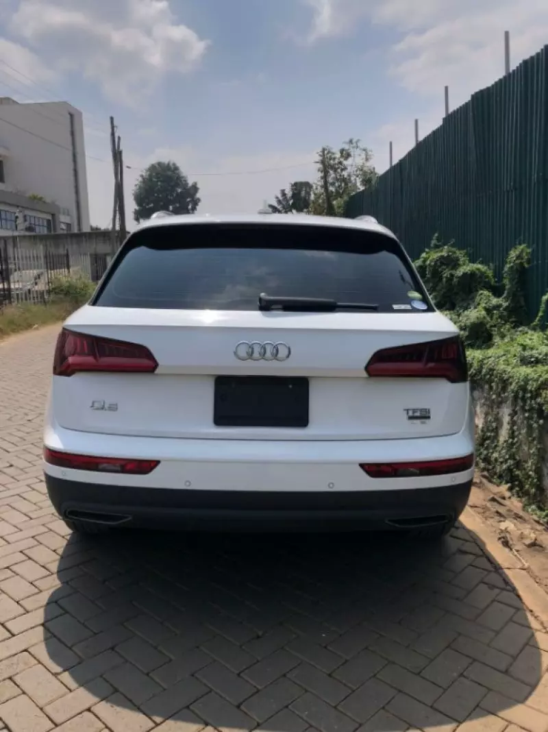 Audi Q5   - 2018