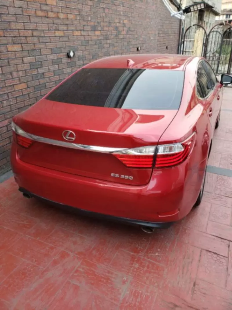 Lexus ES 350   - 2015