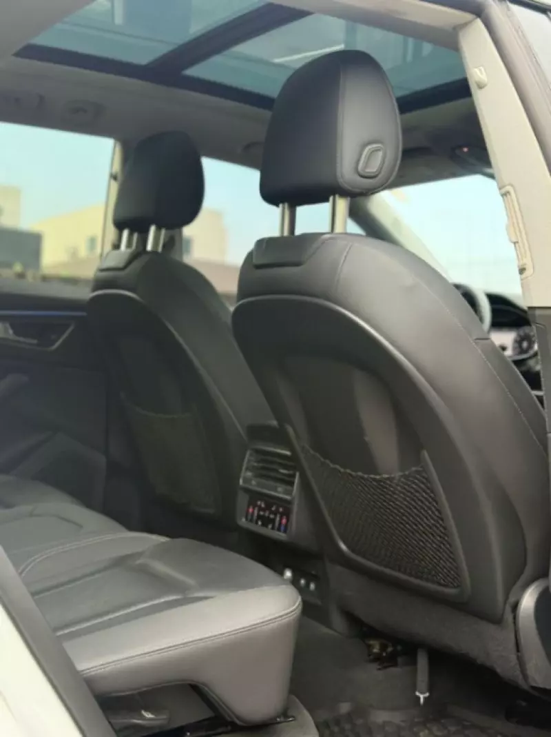 Audi Q8   - 2020
