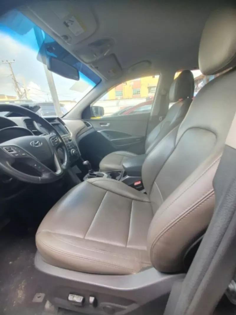 Hyundai Santa Fe - 2017
