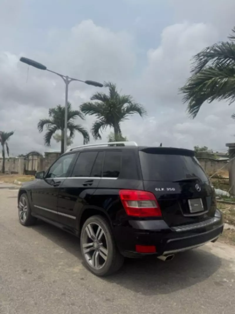 Mercedes-Benz GLK 350   - 2012