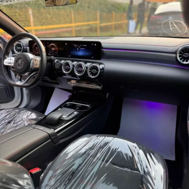 Mercedes-Benz CLA 250   - 2022