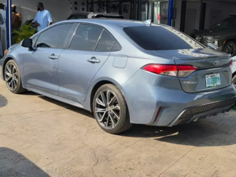 TOYOTA Corolla   - 2020
