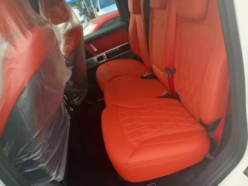 Mercedes-Benz G 63 AMG   - 2025