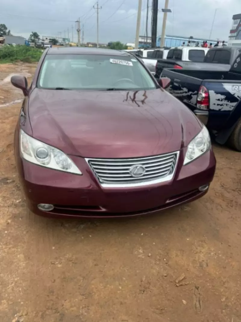 Lexus ES   - 2008
