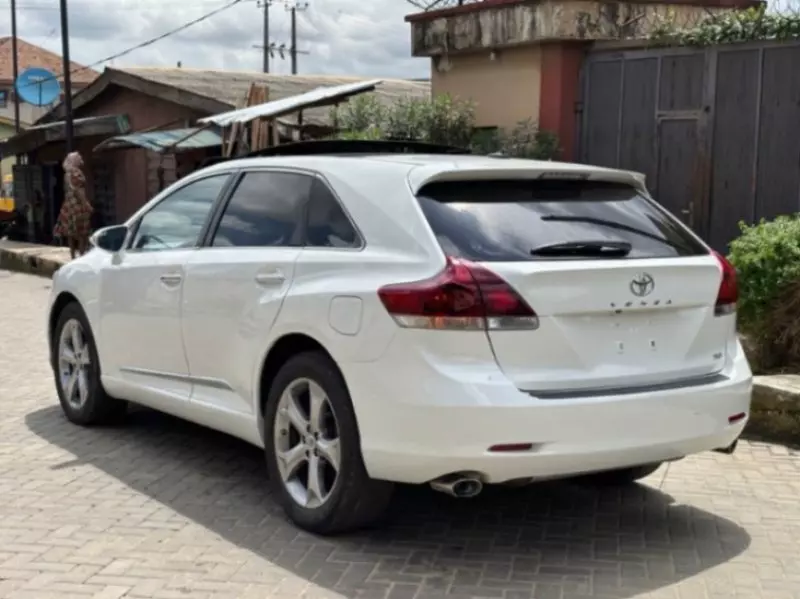 TOYOTA Venza   - 2013