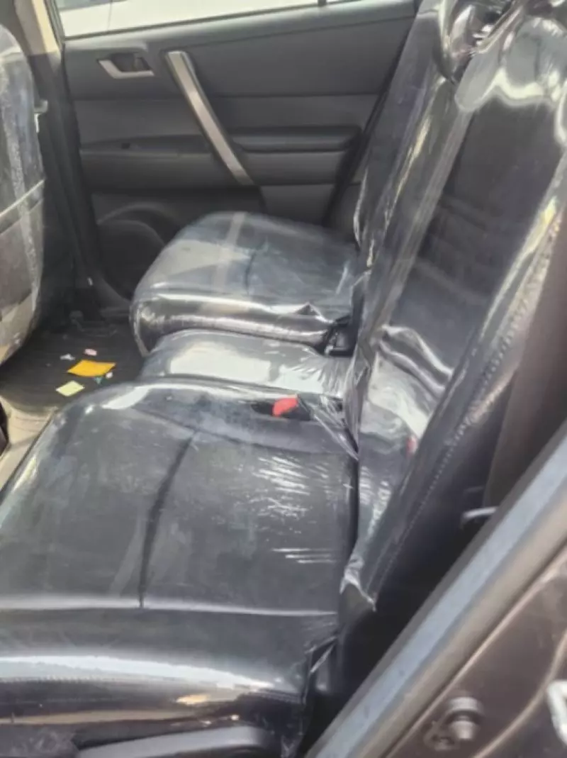 Toyota Highlander   - 2010