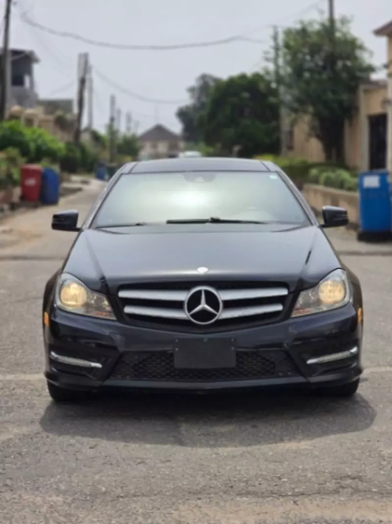 Mercedes-Benz C-Class   - 2012