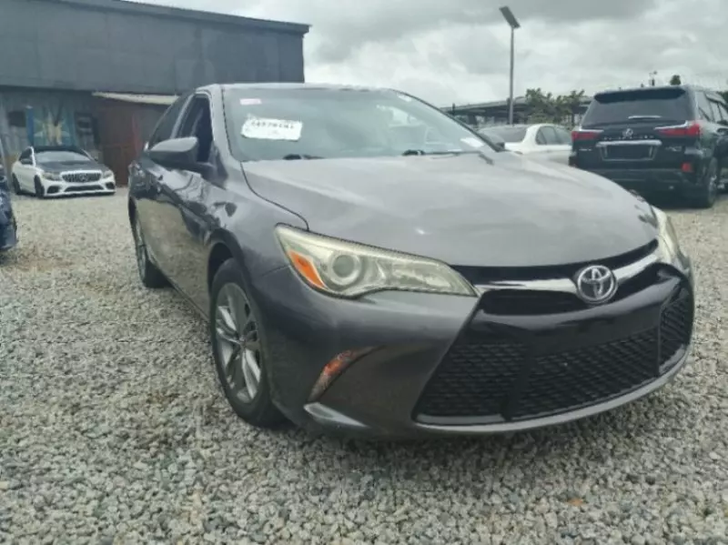 TOYOTA Camry   - 2017