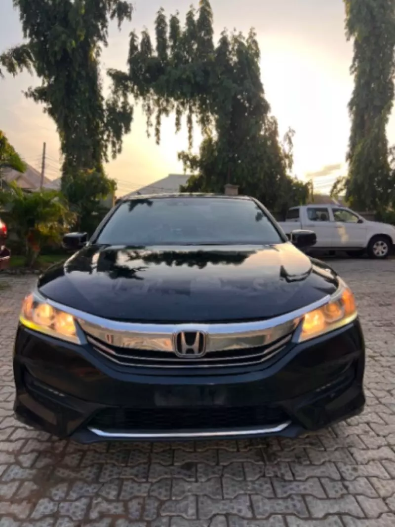 Honda Accord   - 2014