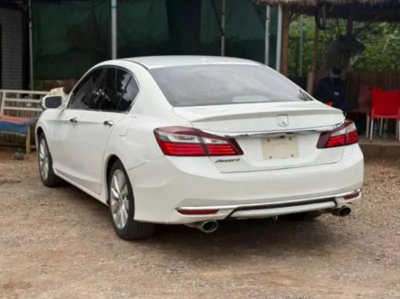 Honda Accord   - 2014