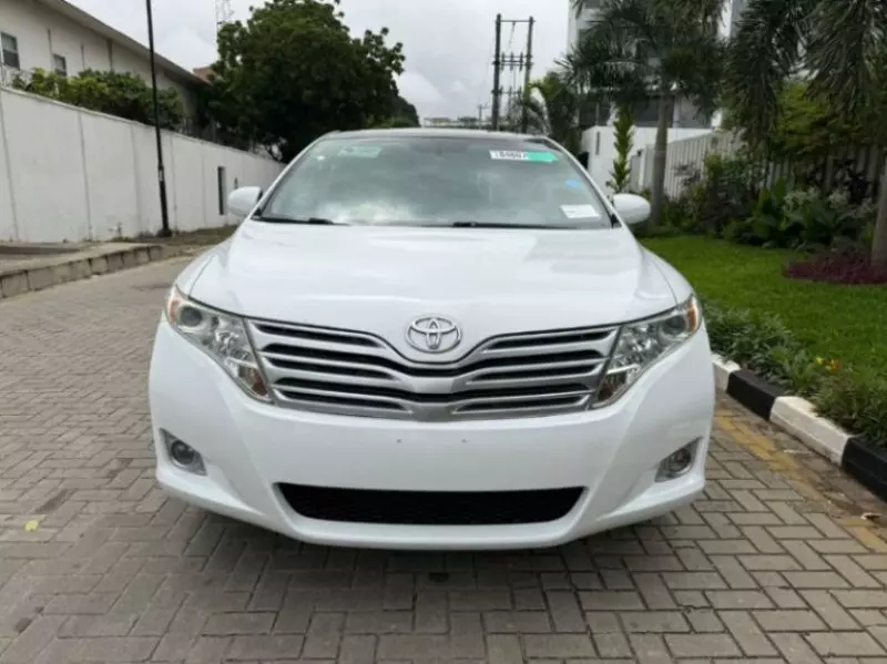 Toyota Venza   - 2010