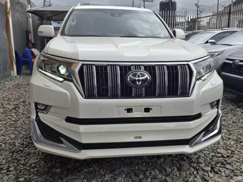 Toyota Landcruiser Prado - 2021