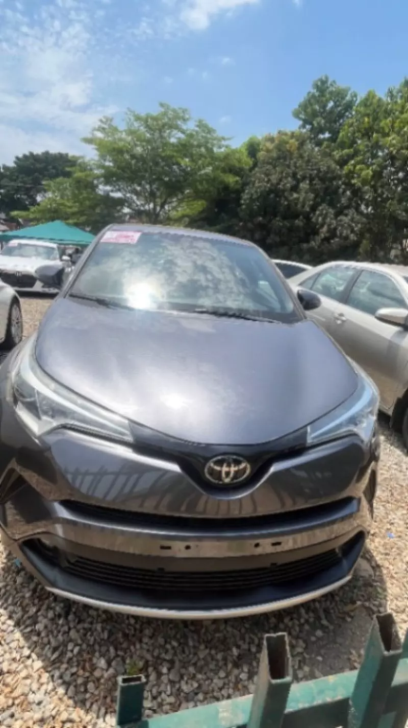 TOYOTA C-HR   - 2018
