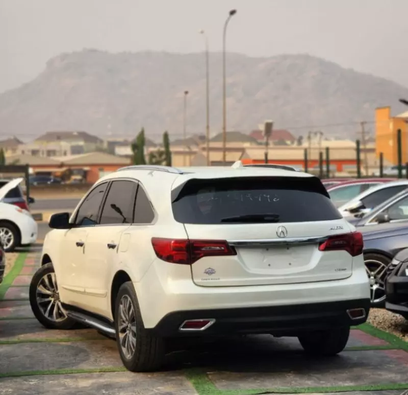 Acura MDX   - 2016