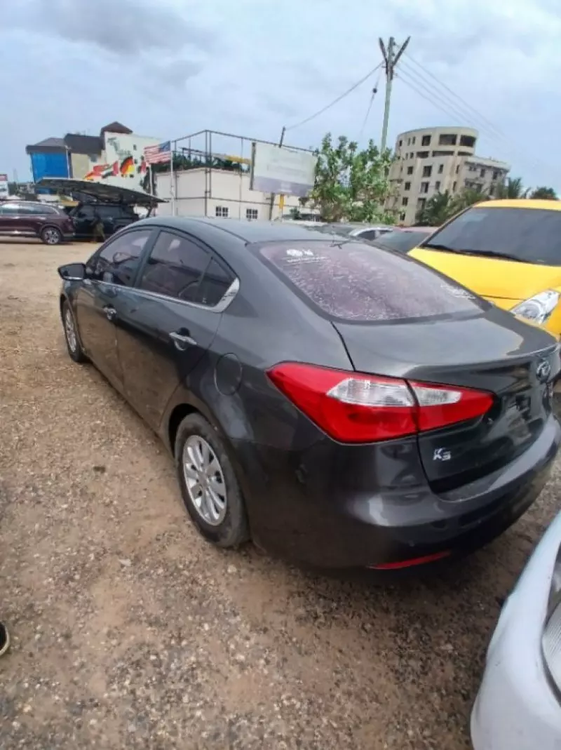 KIA Sorento   - 2013