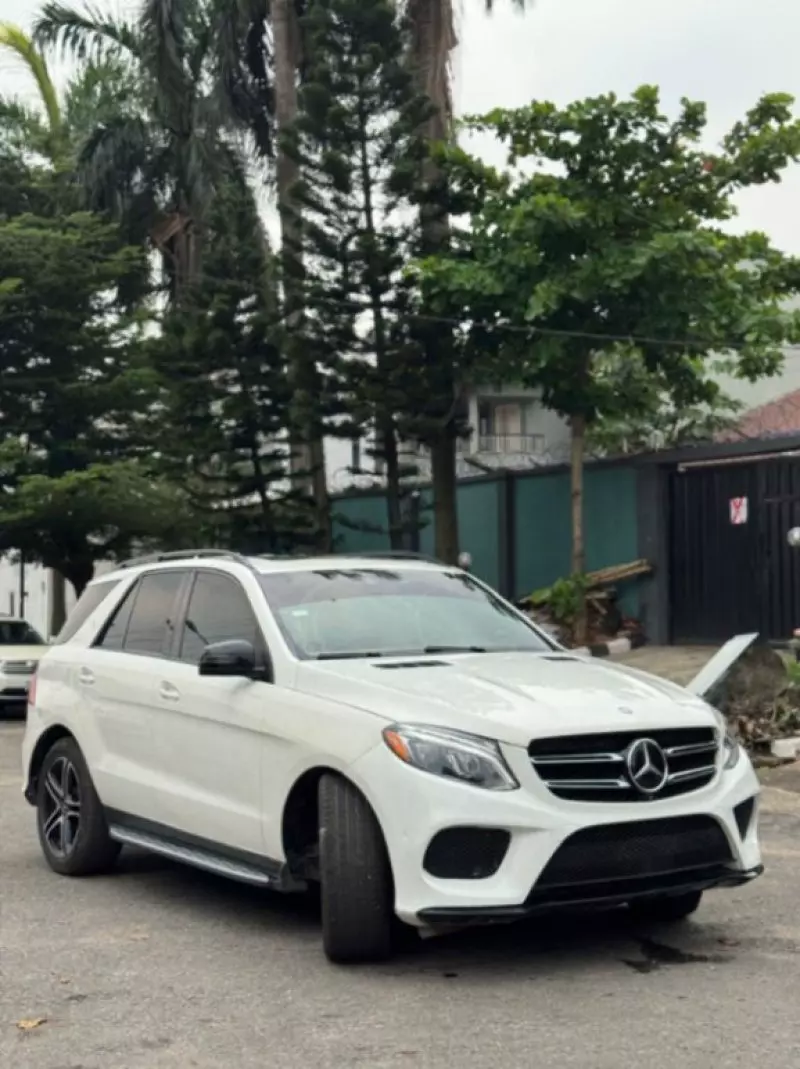 Mercedes-Benz GLE 350   - 2015