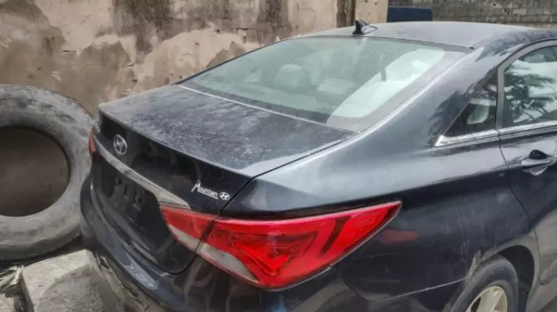 Hyundai Sonata   - 2014