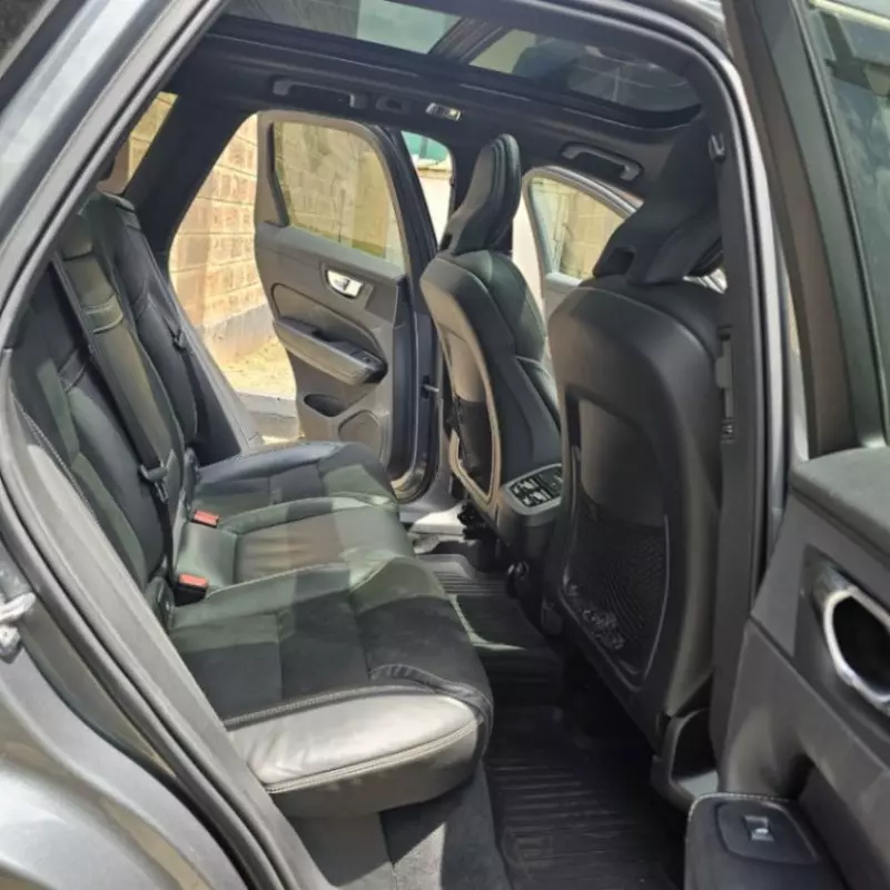 Volvo XC60   - 2018