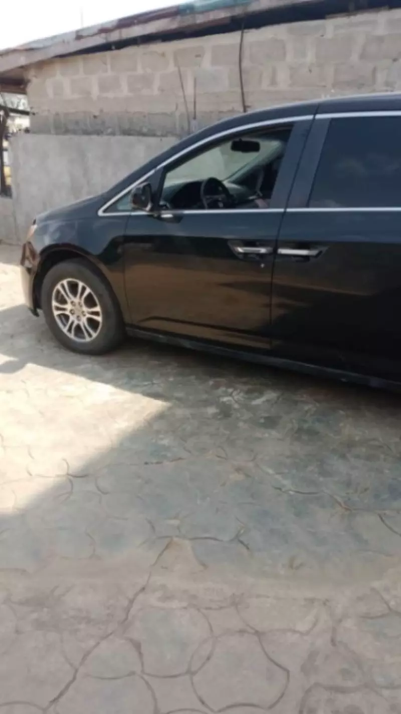 Honda Odyssey   - 2012