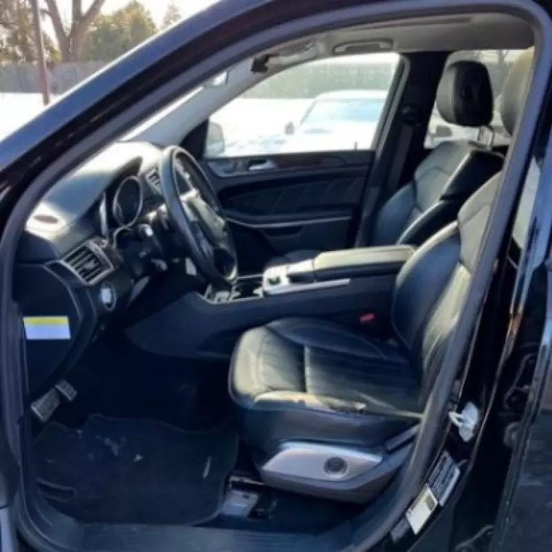 Mercedes-Benz GLC 400   - 2013