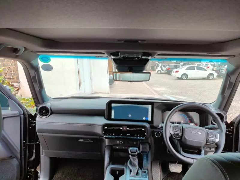 TOYOTA Land Cruiser - 2024