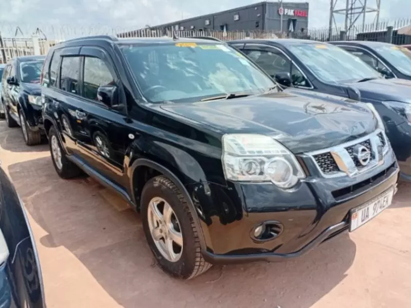 Nissan X-Trail   - 2011